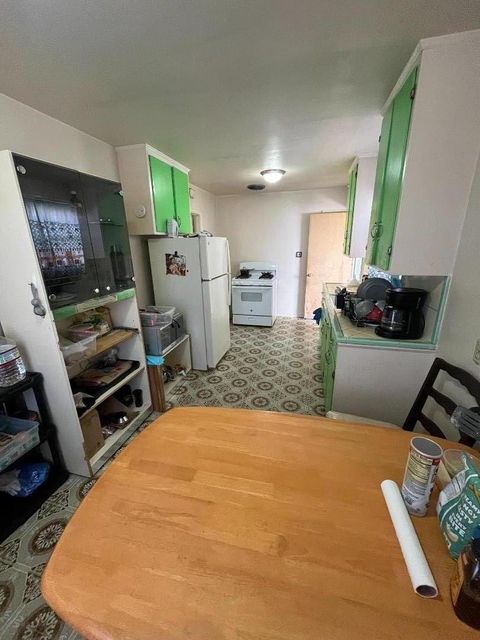 Tiny photo for 210 7th Lane, SOUTH SAN FRANCISCO, CA 94080 (MLS # ML82026519)