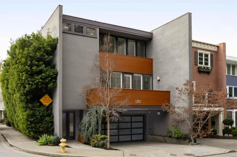 1701 Stone Pine Lane, Menlo Park, CA 94025 - #: ML82034920