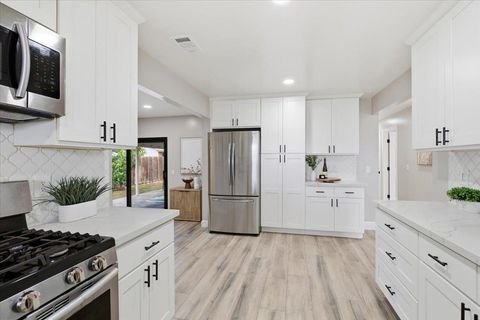 Tiny photo for 1542 Chabot Way, San Jose, CA 95122 (MLS # ML82027802)