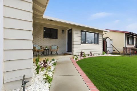 Tiny photo for 1542 Chabot Way, San Jose, CA 95122 (MLS # ML82027802)