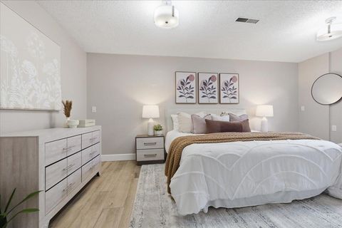 Tiny photo for 1542 Chabot Way, San Jose, CA 95122 (MLS # ML82027802)