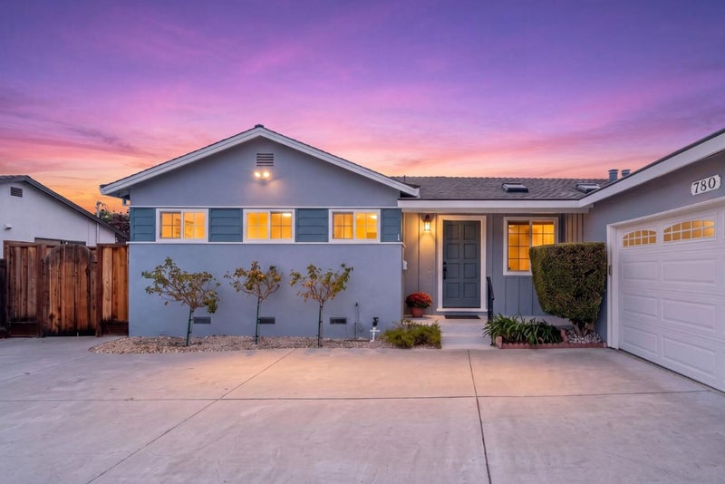 780 Onyx Court