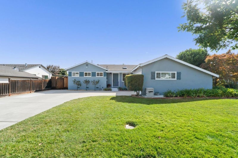 780 Onyx Court