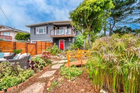 855 San Ramon Avenue, Moss Beach, CA 94038 - #: ML82024460