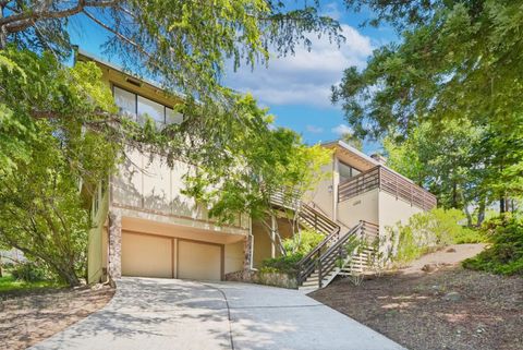 11234 Sun Valley Drive Oakland CA 94605