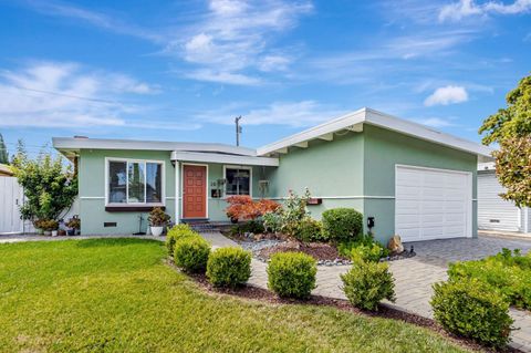 Photo of 2044 Jackson Street, SANTA CLARA, CA 95050 (MLS # ML82019503)