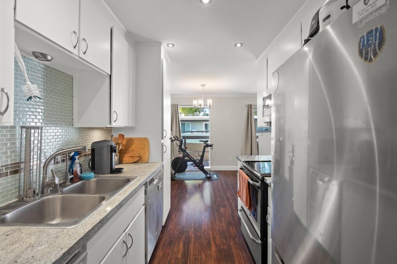 303 Tradewinds Drive 10