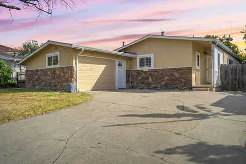 MLS: ML82004544