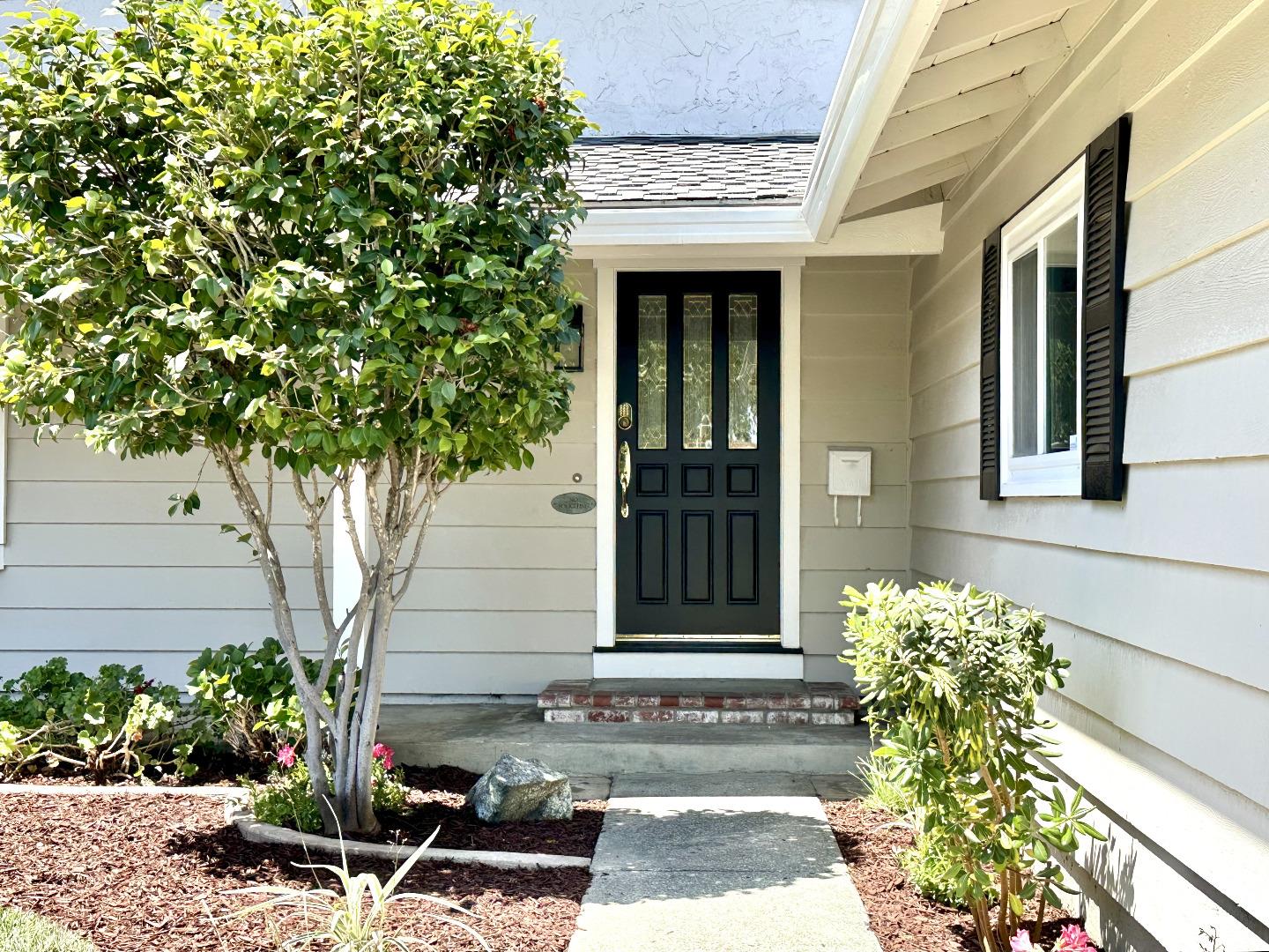 982 Starflower Court