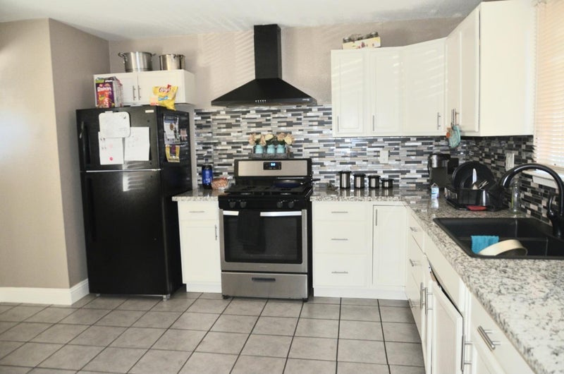 322 East Tregallas Road