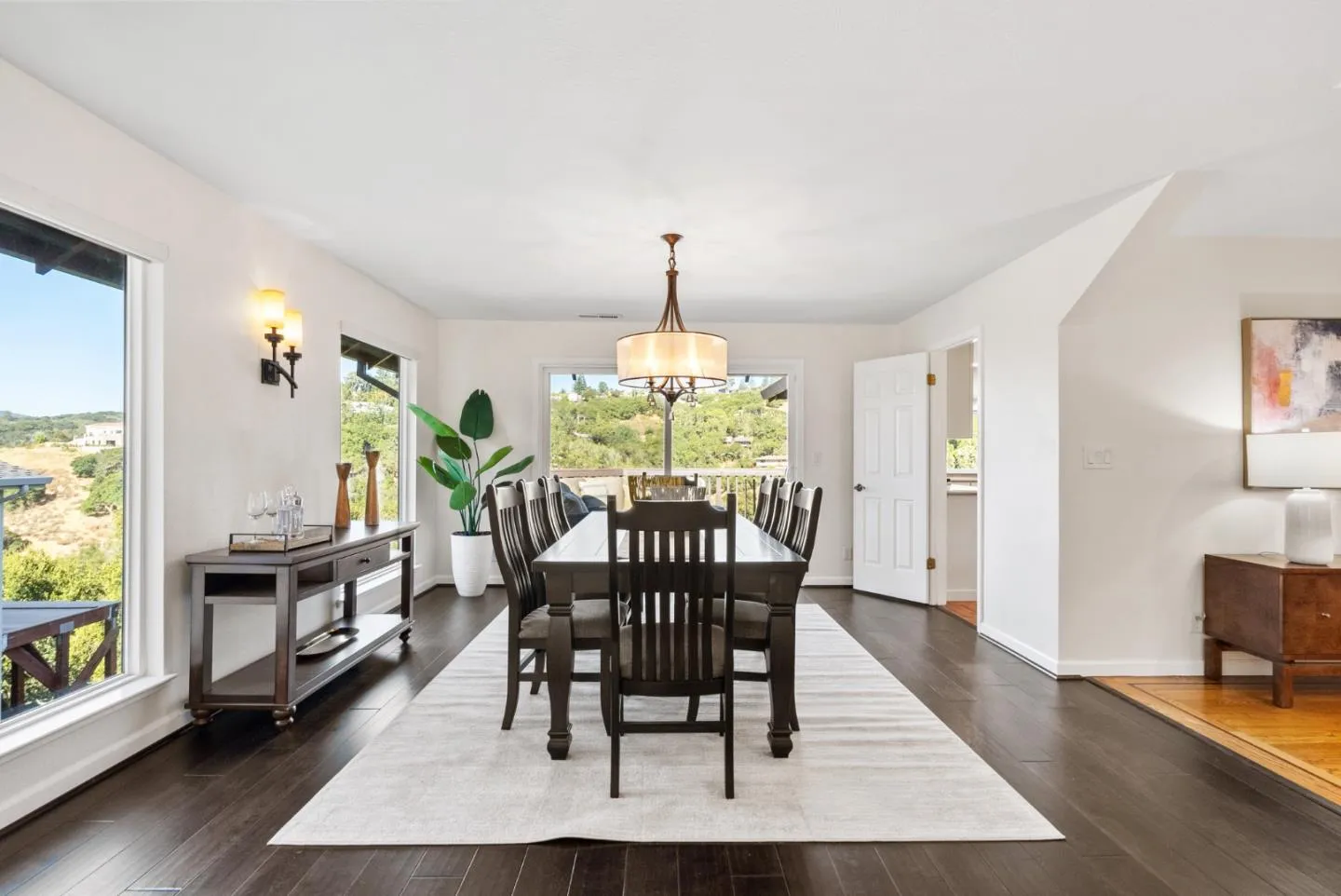 Redwood City, California 94062, United States, 4 Bedrooms Bedrooms, ,3 BathroomsBathrooms,Residential,Active,5674