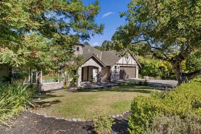 Redwood City, California 94062, United States, 4 Bedrooms Bedrooms, ,3 BathroomsBathrooms,Residential,Active,5674