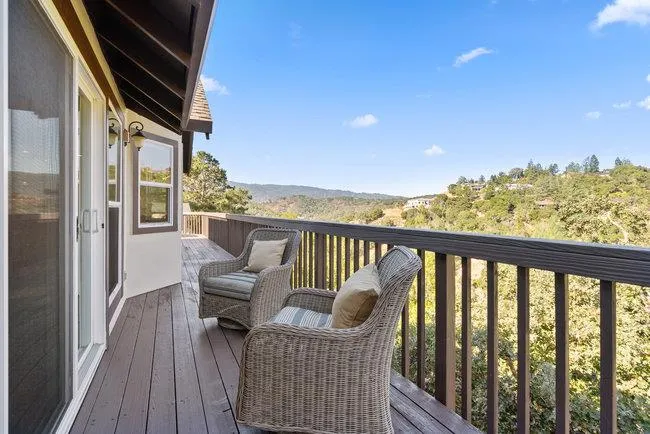 Redwood City, California 94062, United States, 4 Bedrooms Bedrooms, ,3 BathroomsBathrooms,Residential,Active,5674