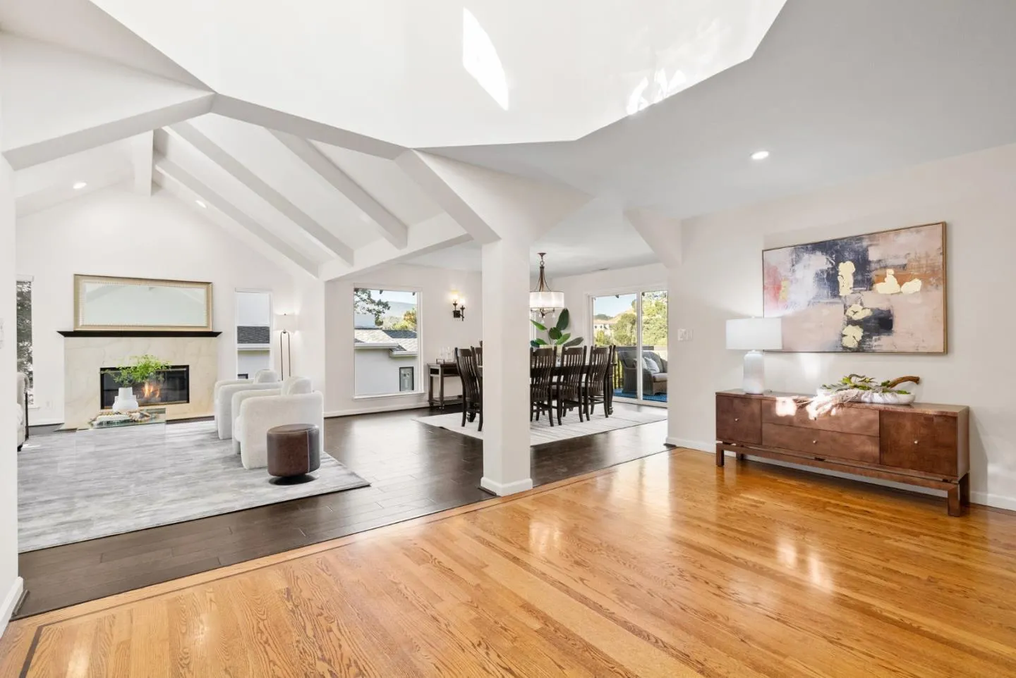 Redwood City, California 94062, United States, 4 Bedrooms Bedrooms, ,3 BathroomsBathrooms,Residential,Active,5674