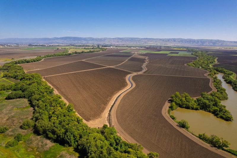 0 Highway 25