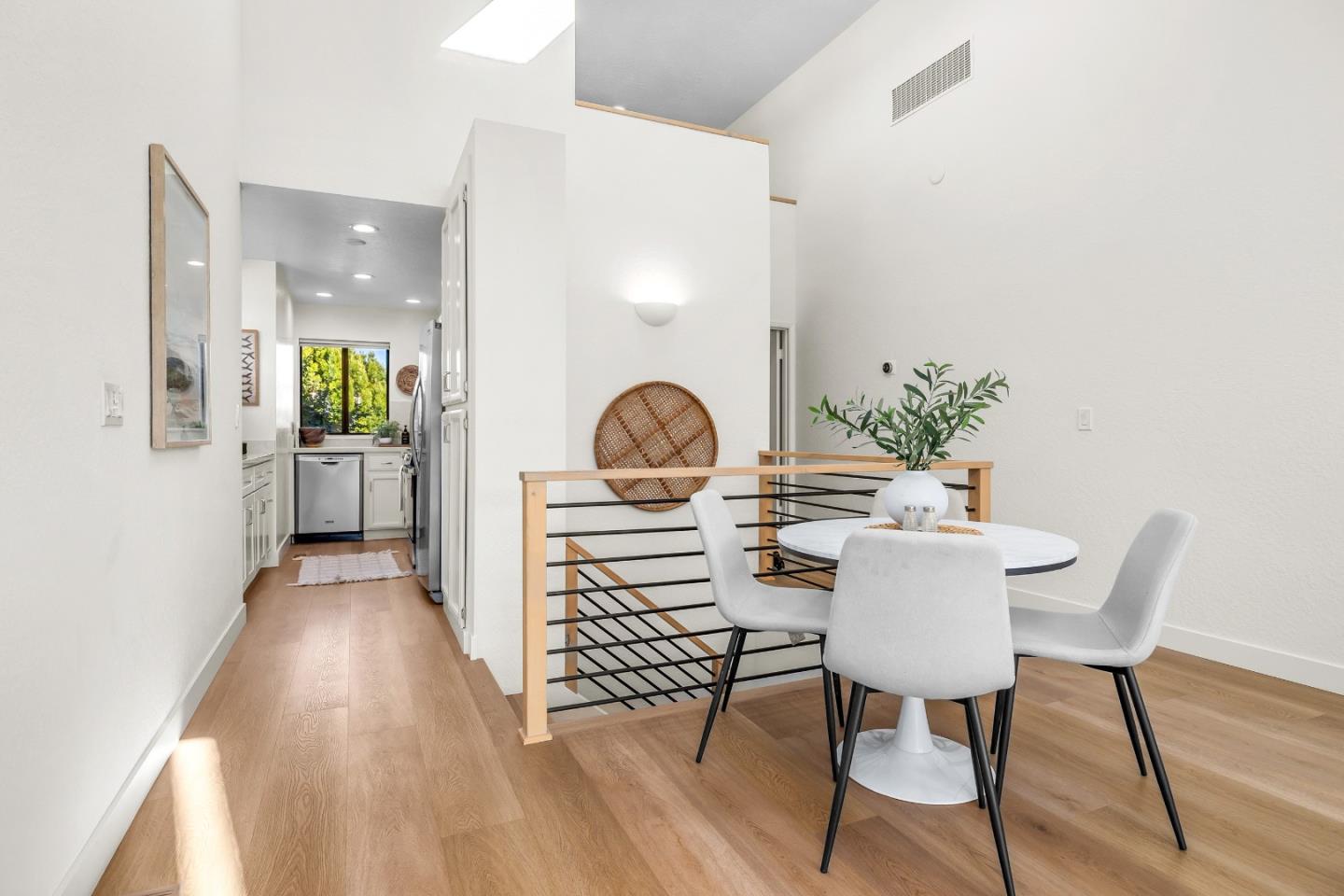 1519 Hidden Terrace Court