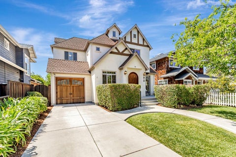 Featured picture for the property ML82004927