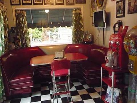 Tiny photo for 22942 Crespi Street, WOODLAND HILLS, CA 91364 (MLS # ML82035066)