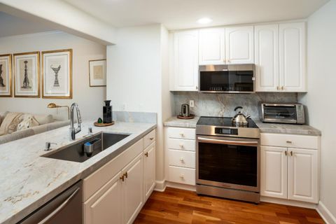 Tiny photo for 1 W Edith Avenue #A101, Los Altos, CA 94022 (MLS # ML82032677)