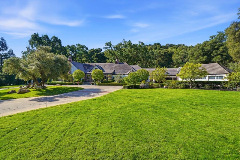 1500 Foothill Road