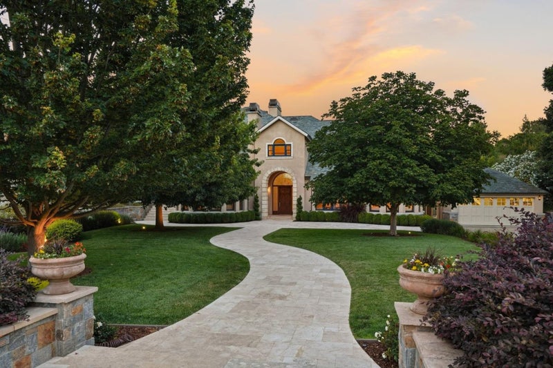 25355 La Loma Drive