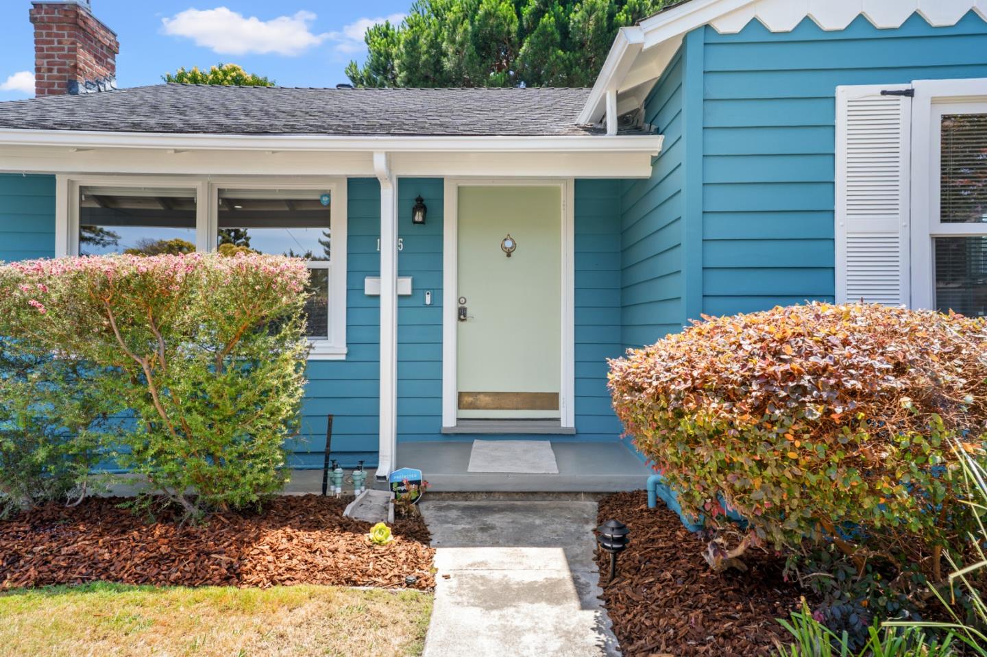 1035 Cherry Street