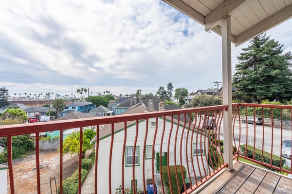 412 CLIFF ST, SANTA CRUZ, CA 95060 - Image 6cf79f831f914cbb0a8fccf3d332af83/2345469155