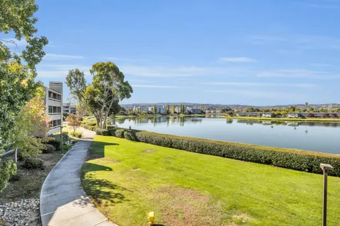 815 Sea Spray Lane Unit 207, Foster City, CA 94404 - #: ML81996065