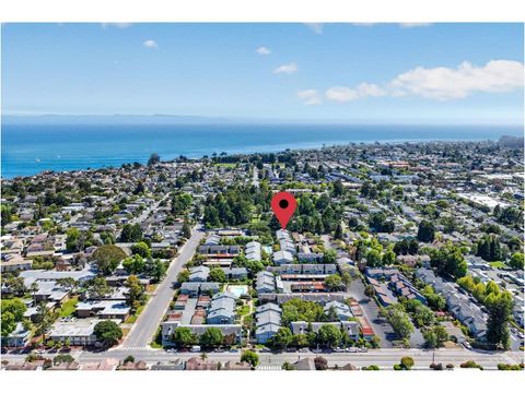 Photo of 1925 46th Avenue #83, Capitola, CA 95010 (MLS # ML82050231)