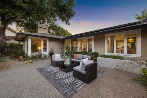 20717 Meadow Oak Road, Saratoga, CA 95070 - #: ML82009197