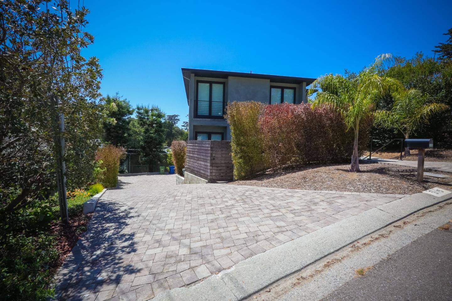 315 Los Altos Drive
