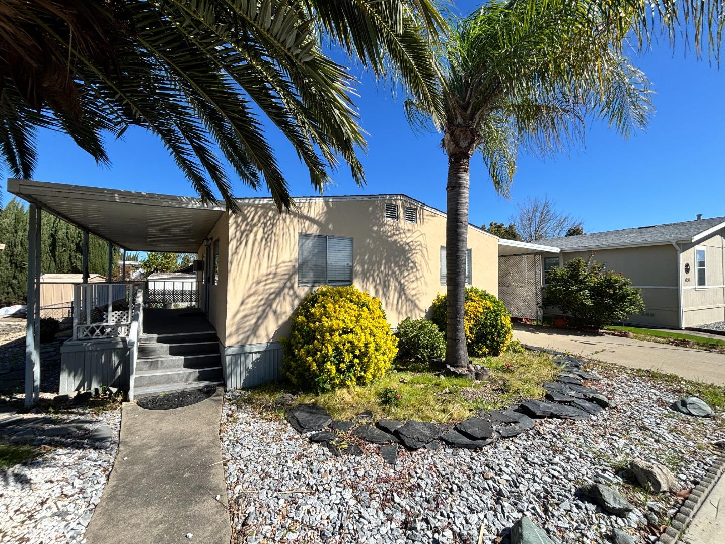 4216 Brookside Drive