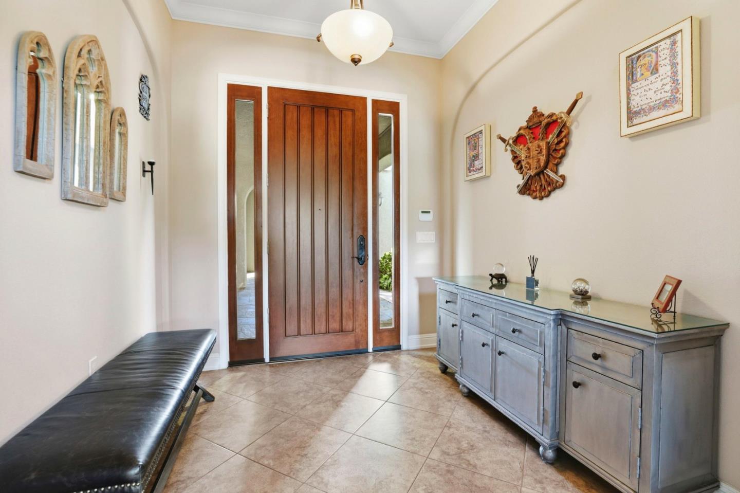 15120 La Alameda Drive