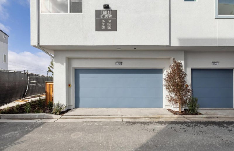 1325 Lilac Way