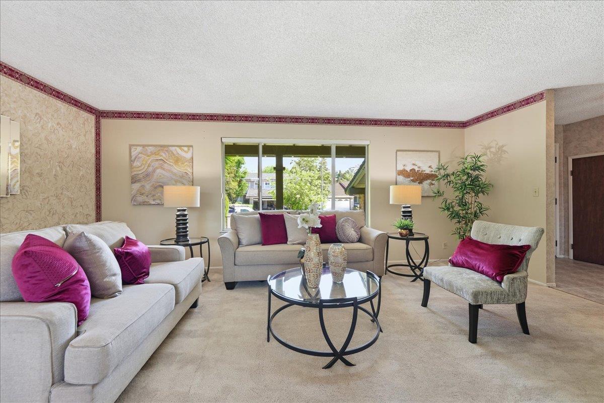 277 Moraga Way