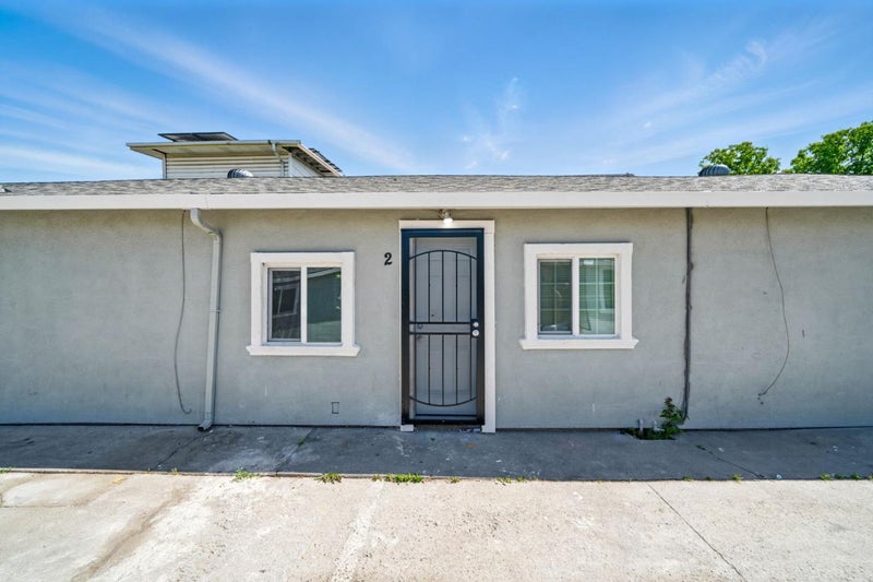 462 Delhi Avenue