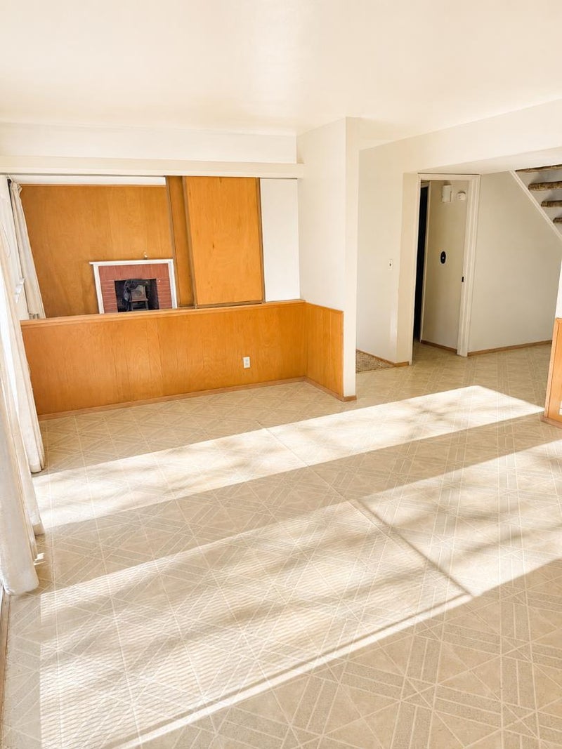 2324 Montezuma Drive