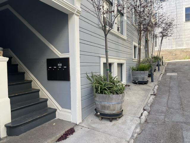 25 Medau Place 25