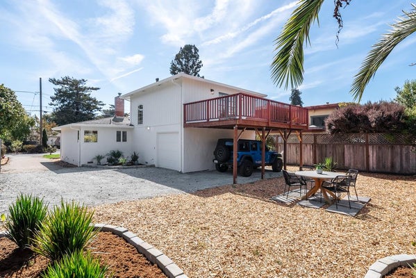 207 KINGSBURY DR, APTOS, CA 95003 - Image 6daaae75ccd3a9f4cac4658d723c993f/330349229
