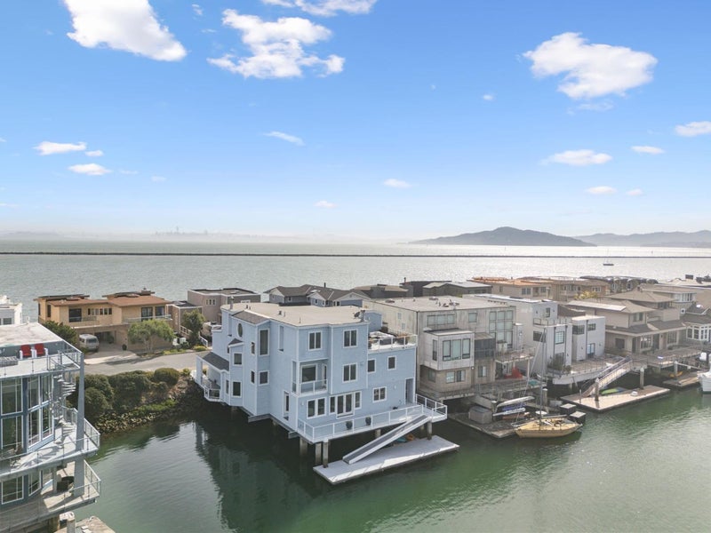 1425 Sandpiper Spit