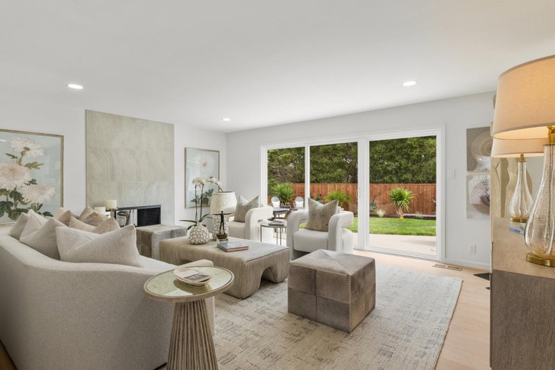 2835 Arguello Drive