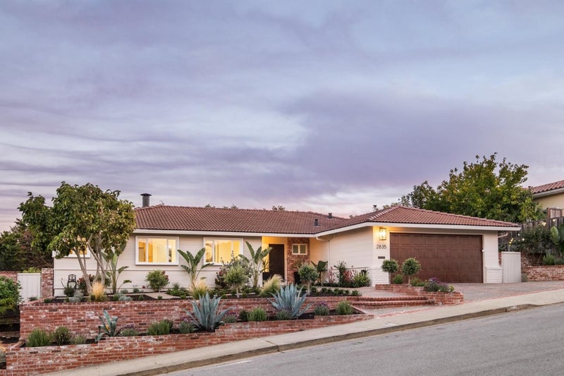 2835 Arguello Drive