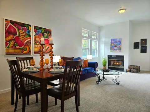 MLS: ML81989631