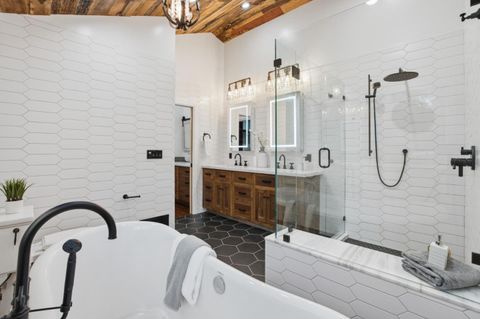 Tiny photo for 3338 Oak Knoll Drive, REDWOOD CITY, CA 94062 (MLS # ML82035045)