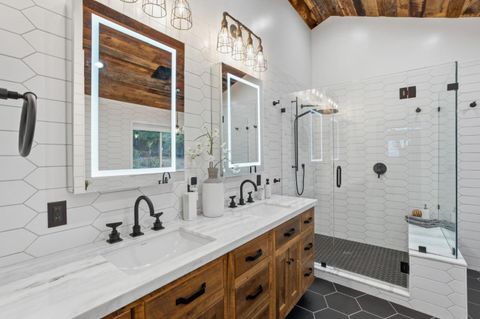 Tiny photo for 3338 Oak Knoll Drive, REDWOOD CITY, CA 94062 (MLS # ML82035045)