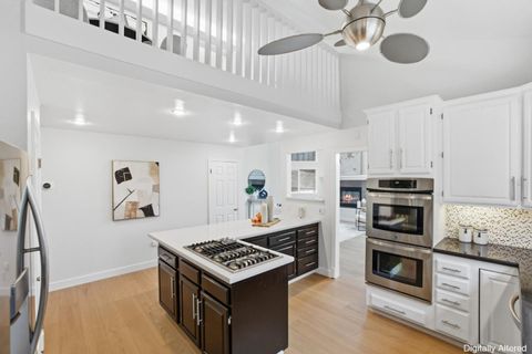 Tiny photo for 3338 Oak Knoll Drive, REDWOOD CITY, CA 94062 (MLS # ML82035045)