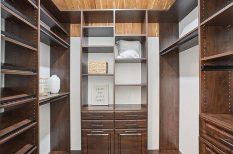 Tiny photo for 3338 Oak Knoll Drive, REDWOOD CITY, CA 94062 (MLS # ML82035045)