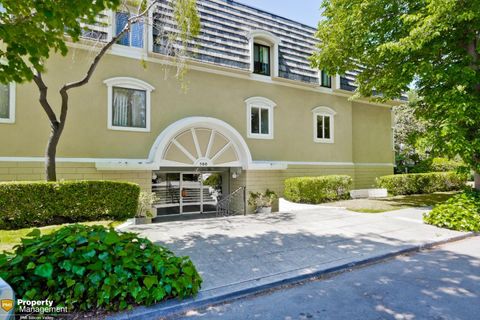 Photo of 500 Fulton Street #105, PALO ALTO, CA 94301 (MLS # ML82048307)