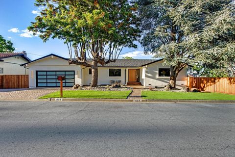 Photo of 808 Mohican Way, Redwood City, CA 94062 (MLS # ML82042476)