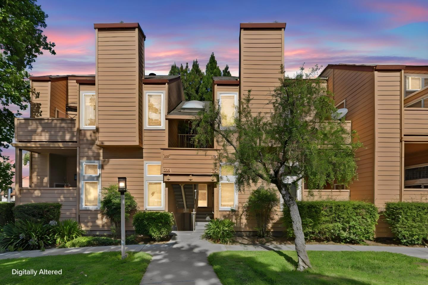 5392 Borneo Circle